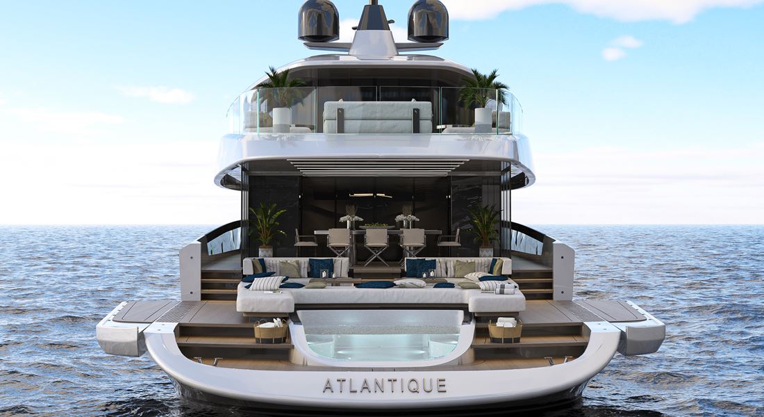the Columbus Atlantique 43m megayacht has a sailboat-like scooped stern